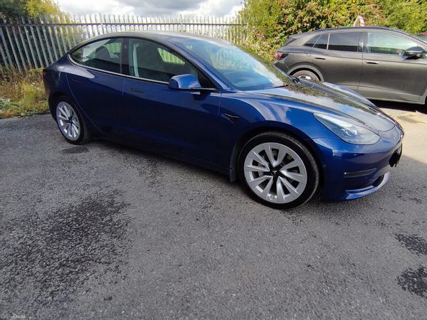 Tesla Model 3 Saloon, Electric, 2021, Blue