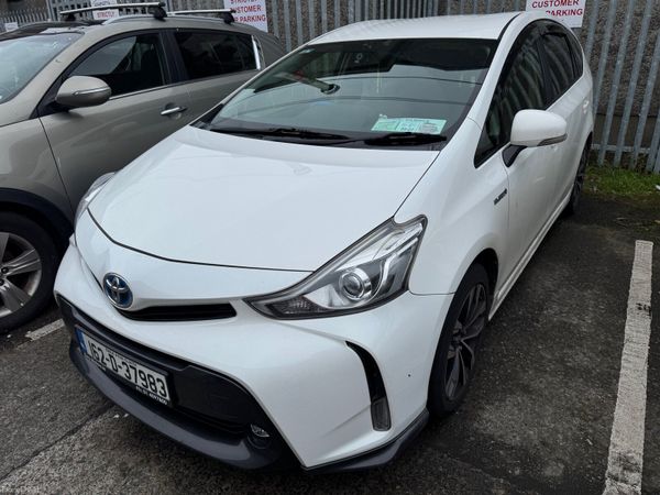 Toyota Prius MPV, Petrol Hybrid, 2016, White