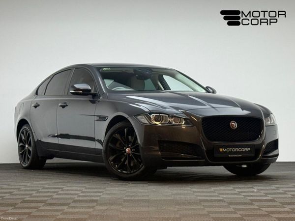 Jaguar XF Saloon, Diesel, 2020, Grey