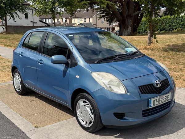 Toyota Yaris Hatchback, Petrol, 2007, Blue