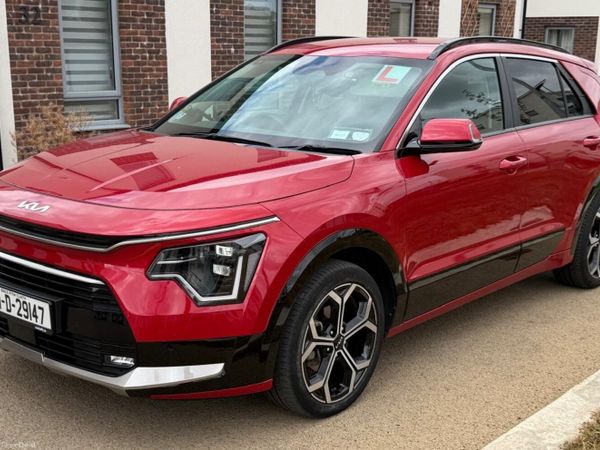 Kia Niro SUV, Petrol Hybrid, 2024, Red