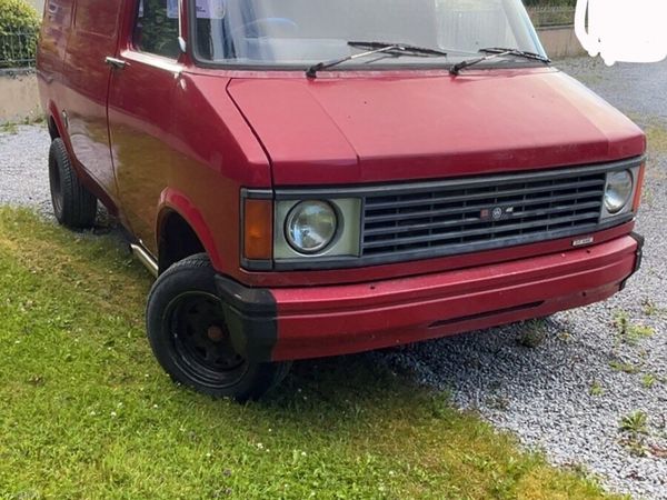 Other Other Van, Petrol, 1982, Red