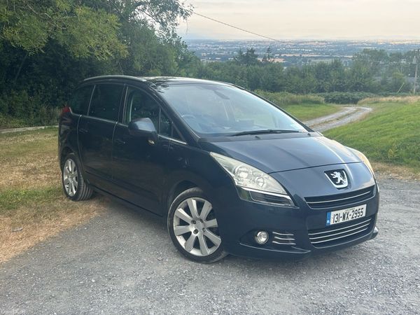 Peugeot 5008 MPV, Diesel, 2013, Blue