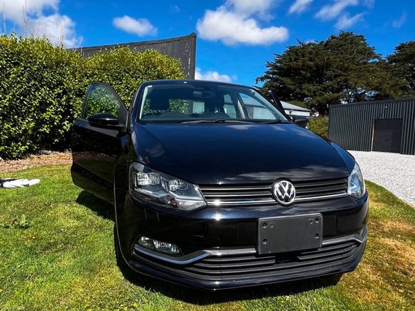 Volkswagen Polo Hatchback, Petrol, 2017, Black
