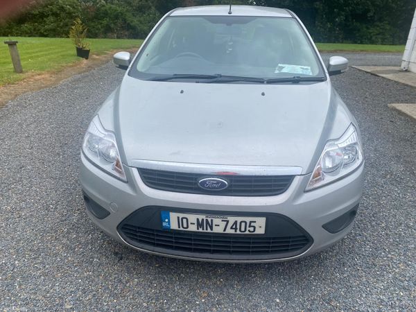 Ford Focus Hatchback, Diesel, 2010, Silver