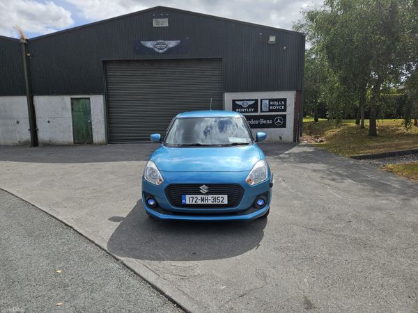 Suzuki Swift Hatchback, Petrol, 2017, Blue