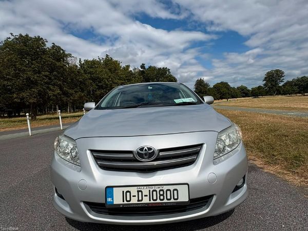 Toyota Corolla Saloon, Petrol, 2010, Silver