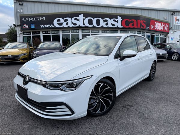 Volkswagen Golf Hatchback, Petrol, 2023, White
