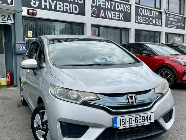 Honda Fit Hatchback, Petrol Hybrid, 2015, Silver