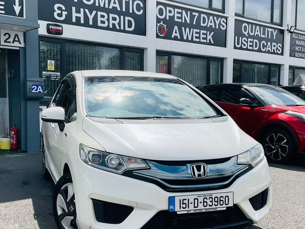 Honda Fit Hatchback, Petrol Hybrid, 2015, White