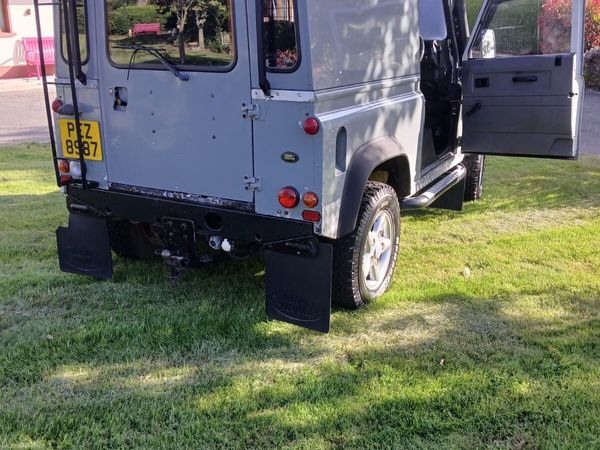Land Rover Defender Van, Diesel, 2001, Grey
