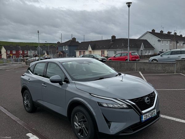 Nissan Qashqai MPV, Petrol, 2023, Grey