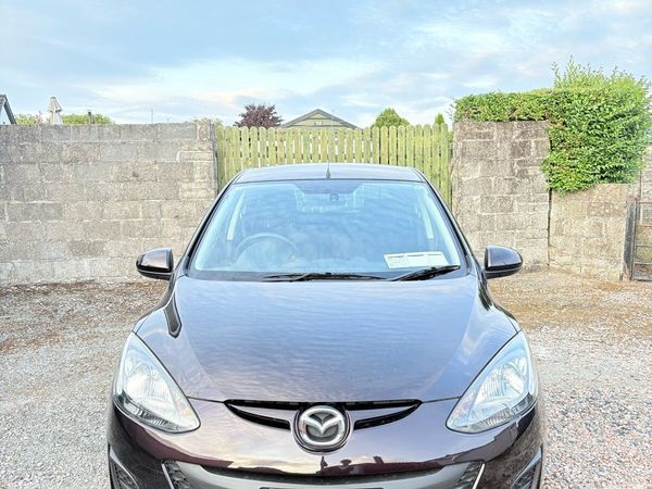 Mazda Demio MPV, Petrol, 2012, Purple