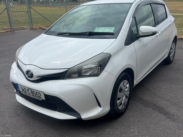 Toyota Vitz Hatchback, Petrol, 2014, White