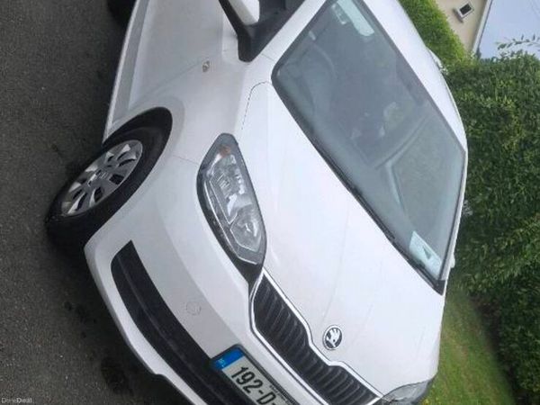 Skoda Citigo Hatchback, Petrol, 2019, White