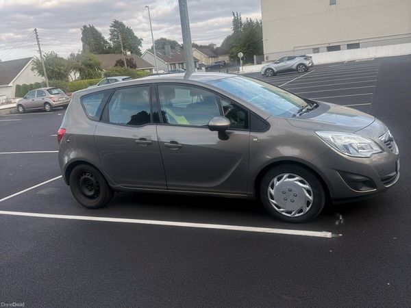 Opel Meriva MPV, Diesel, 2012, Brown