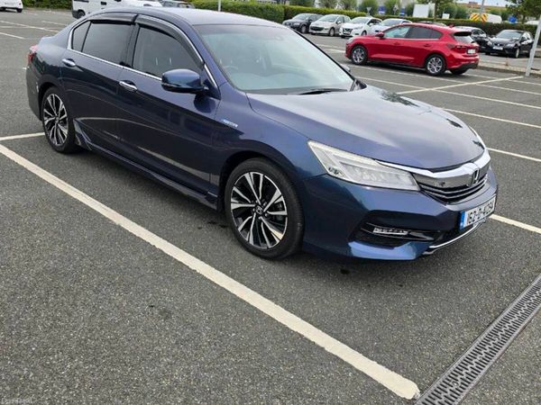 Honda Accord Saloon, Petrol Hybrid, 2016, Blue