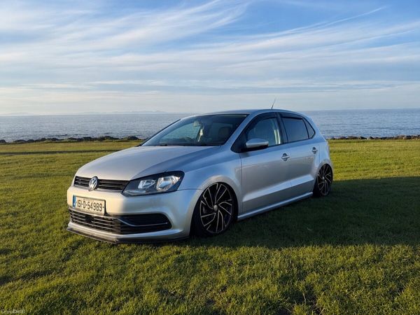 Volkswagen Polo Hatchback, Petrol, 2015, Silver