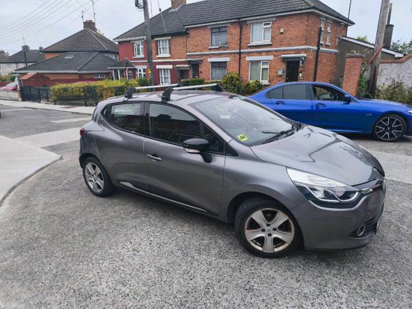 Renault Clio Hatchback, Petrol, 2016, Grey