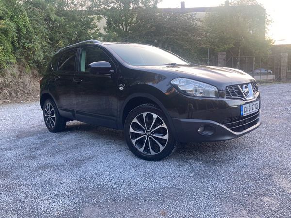 Nissan Qashqai Hatchback, Diesel, 2013, Black