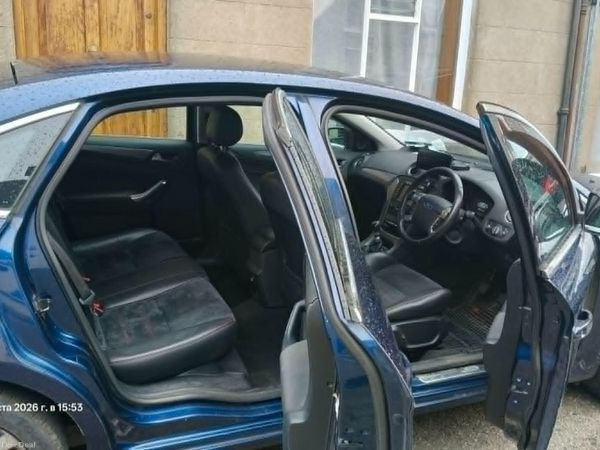 Ford Mondeo Hatchback, Diesel, 2010, Blue
