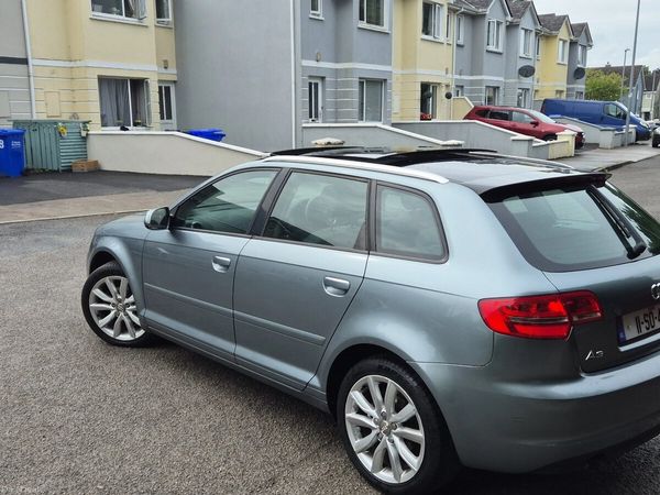 Audi A3 Hatchback, Diesel, 2011, Grey