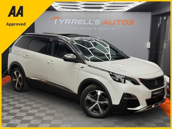 Peugeot 5008 MPV, Diesel, 2018, White