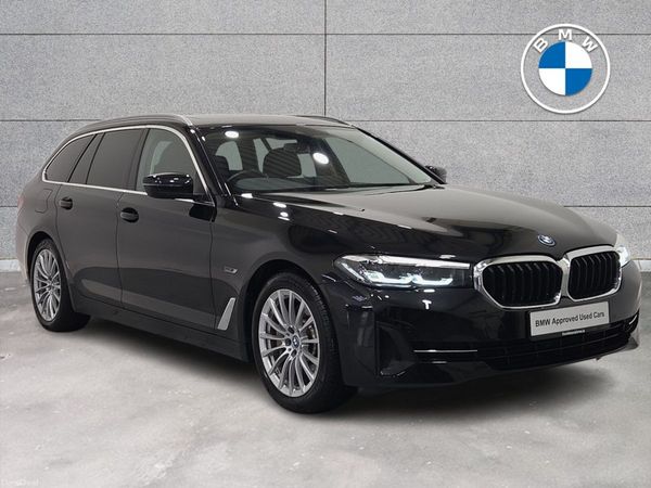 BMW 5-Series Estate, Petrol Plug-in Hybrid, 2023, Black