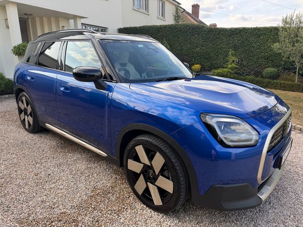 Mini Countryman Hatchback, Electric, 2024, Blue