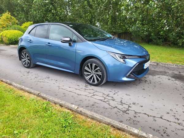 Toyota Corolla Hatchback, Petrol Hybrid, 2022, Blue