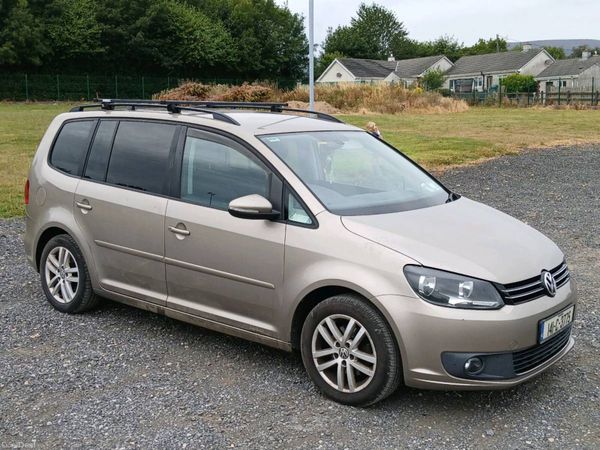 Volkswagen Touran MPV, Diesel, 2014, Brown