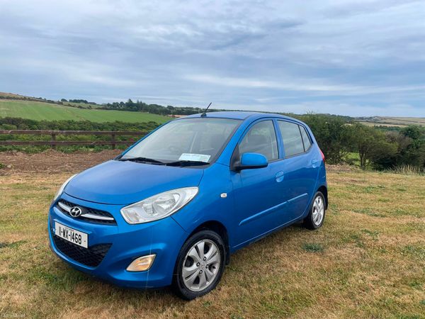 Hyundai i10 Hatchback, Petrol, 2011, Blue