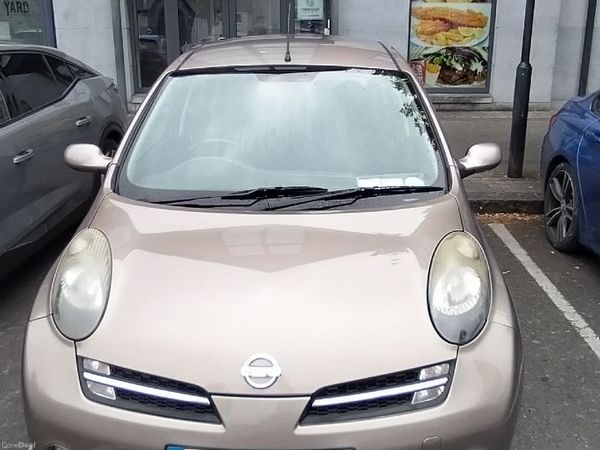 Nissan Micra Hatchback, Petrol, 2007, Gold