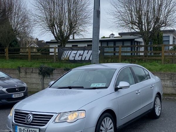 Volkswagen Passat Saloon, Diesel, 2010, Silver
