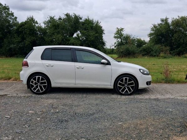 Volkswagen Golf Estate, Diesel, 2012, White