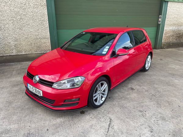 Volkswagen Golf Estate, Diesel, 2017, Red