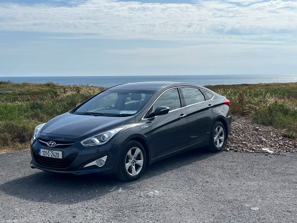 Hyundai i40 Saloon, Diesel, 2013, Grey