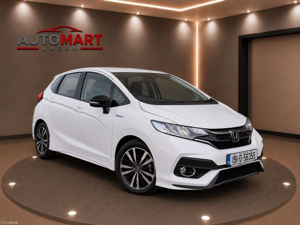 Honda Fit Hatchback, Petrol Hybrid, 2019, White