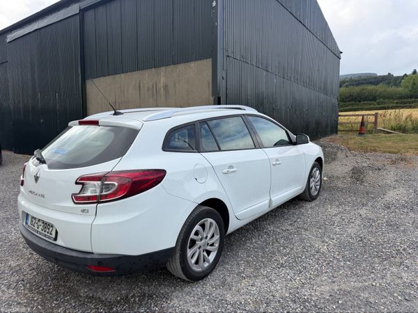 Renault Megane Estate, Diesel, 2016, White