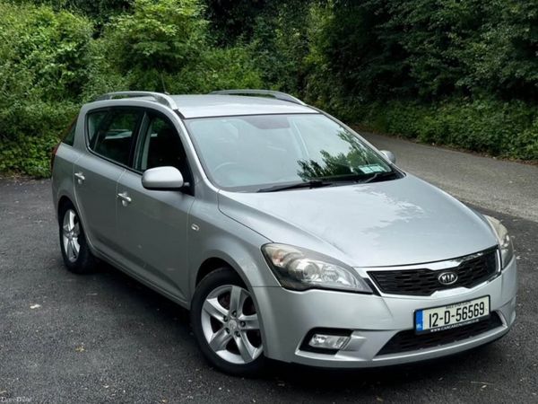 Kia Ceed Estate, Diesel, 2012, Silver