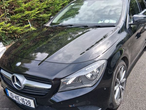 Mercedes-Benz CLA Saloon, Diesel, 2015, Black