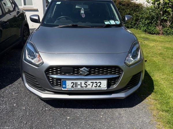 Suzuki Swift Hatchback, Petrol, 2021, Grey