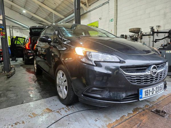 Opel Corsa Hatchback, Petrol, 2015, Black