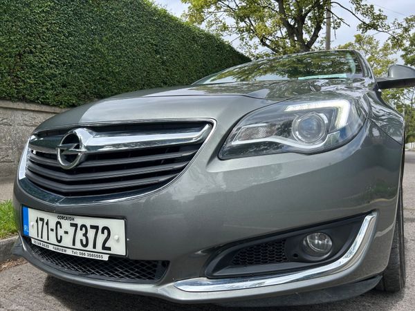 Opel Insignia Hatchback, Diesel, 2017, Grey