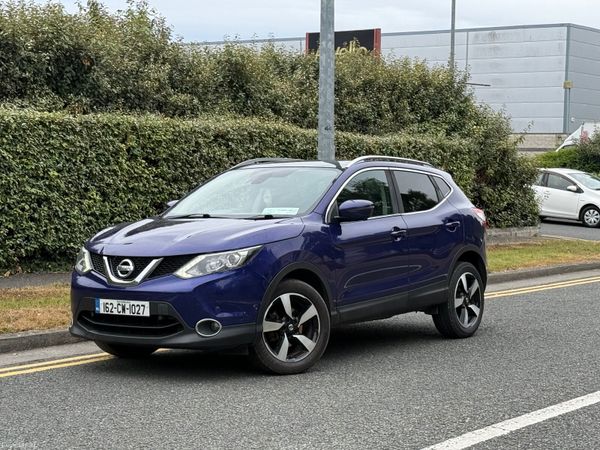Nissan Qashqai Hatchback, Diesel, 2015, Black