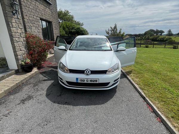 Volkswagen Golf Hatchback, Diesel, 2013, White