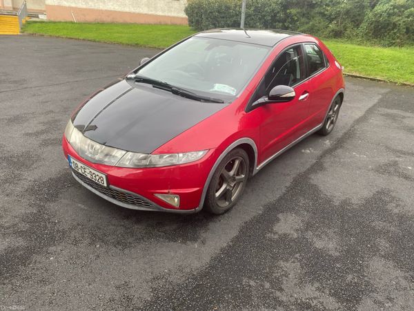 Honda Civic Hatchback, Diesel, 2008, Red