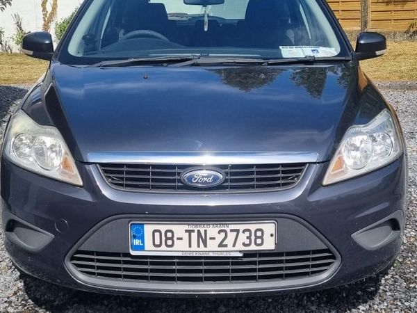 Ford Focus Hatchback, Petrol, 2008, Grey