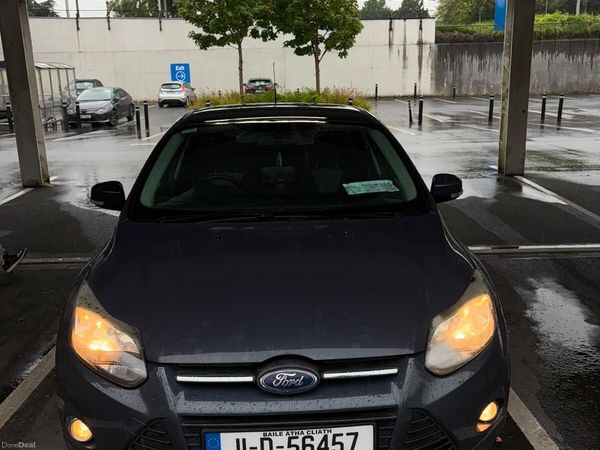 Ford Focus Hatchback, Diesel, 2011, Grey
