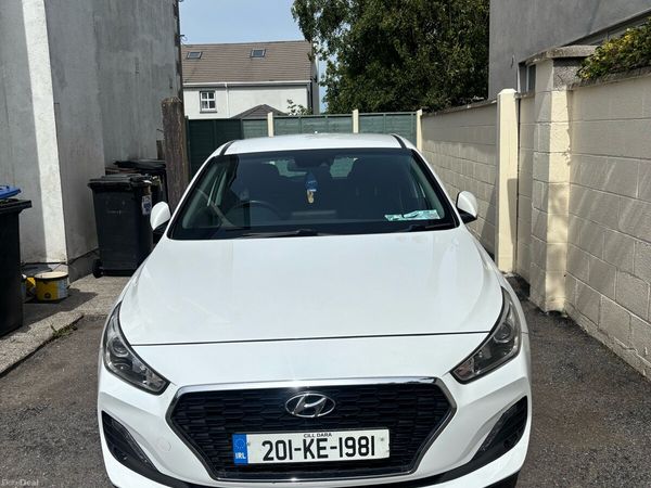 Hyundai i30 Hatchback, Petrol, 2020, White